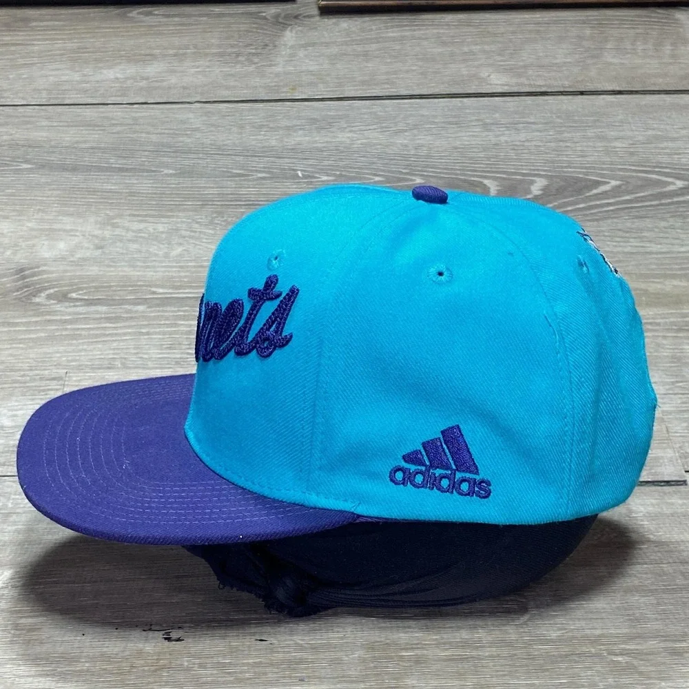 Charlotte Hornets Hat Cap Snap Back Mens Teal‎ NBA Basketball Adidas Script